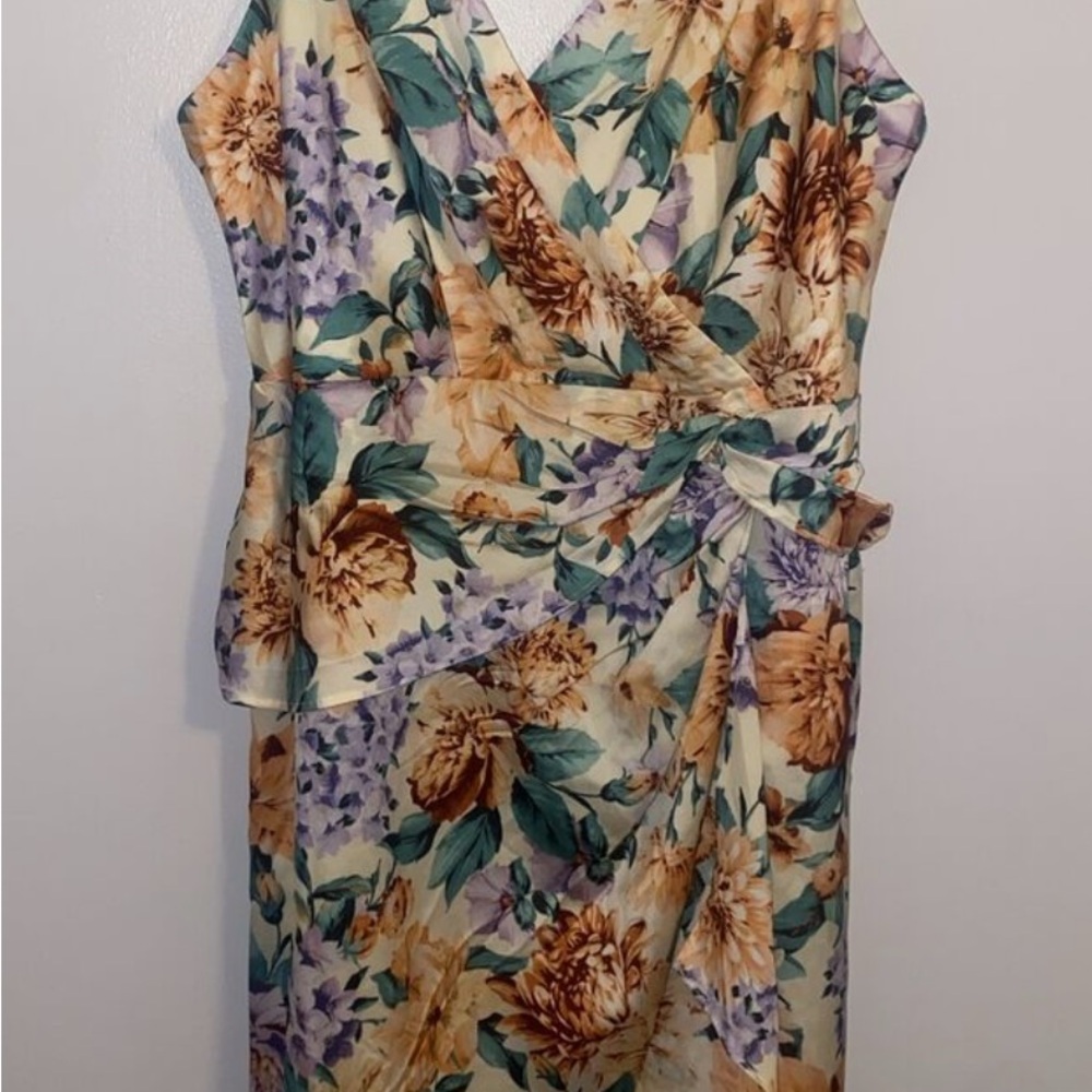 Express Floral Twist Midi Wrap Dress